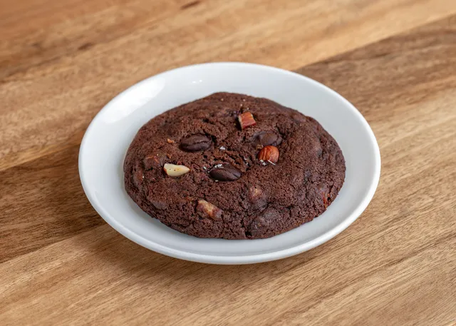 Dark Chocolate Chip Cookie