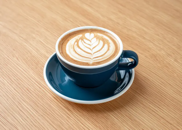 Latte (hot | iced)
